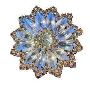 Aurora Borealis Crystal Brooch Blue Faceted Petals Marquee Cut Center manly Vint